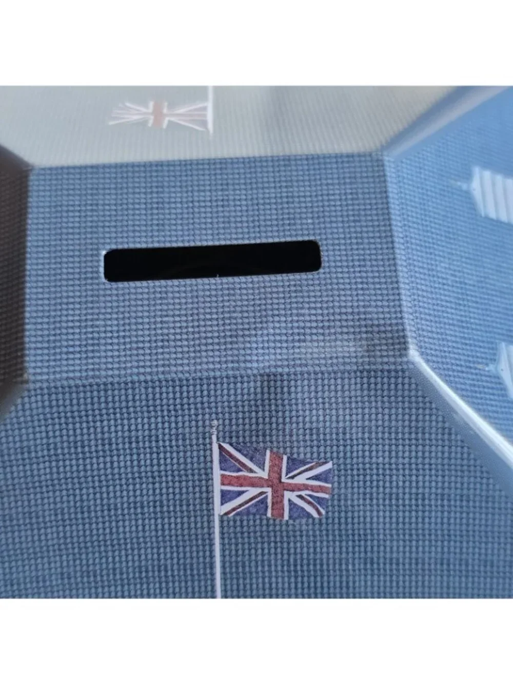 Fortnum & Mason minor dent